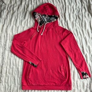 Ampersand Avenue Hoodie Size Large